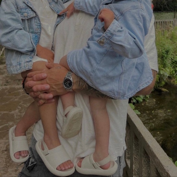 COPY - ZARA BABY RUBBERIZED SANDALS - Picture 3 of 5